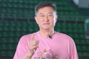 杜锋呼吁报考华师：过往带队依赖经验，学心理学后提升交流效率