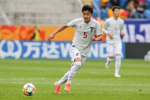 菅原由势:场上与伊东纯也心灵契合 对突尼斯战将全力以赴