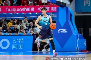 直播吧：王俊杰今日前往山西 将与球队会合备战新赛季