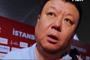 王建军指出：最大困扰是篮板球与对抗，球员外线失误因自信不足