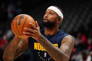 考辛斯分享NBA首桶金经历：关爱母亲，此为职业生涯最骄傲时刻