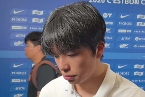 争议判罚引波澜？李镇全与上海海港激战正酣