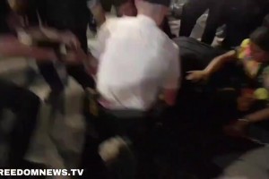 头大！纽约警方正面临无比巨大的挑战！对付疯狂庆祝的球迷！