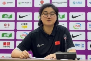 中国U17女篮教练：球员们坚定执行战术意图努力缩小分差 目标更加明确
