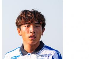 争议判罚成转折？魏祥鑫首秀惊鸿一瞥引热议