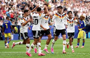 德国队领先库拉索5-1，成为本届世界杯首支进5球的球队