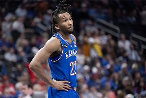 Shams：状元热门彼得森仅与奇才会面 激发后位球队兴趣