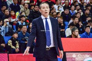 分析:下赛季北京队必换教练,外教更适合,本土教练难以掌控更衣室
