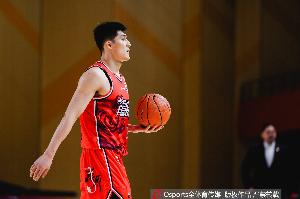 直播吧：广州队内线球员李祥波可能加盟贵州猛龙队