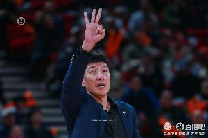 直播吧：前四川男篮主教练韩硕可能加盟北控教练团队！