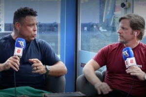 大罗:巴西得益于拥有安帅,首场比赛紧张气氛令部分球员表现不佳