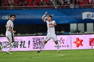 梅伦多：频繁训练定位球，今日凭借定位球助力球队获胜