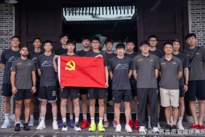 狂飙！肯帝亚男篮博物馆研学启航，拼搏精神燃动赛场