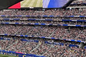 FIFA公布：前6场比赛上座率仅低于容量1574人，球场存在较多空座