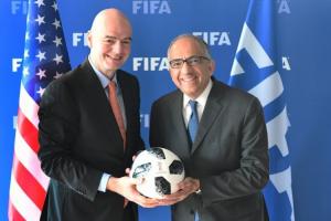 因凡蒂诺高级顾问辞职抗议FIFA出售世界杯股份，遭遇众叛亲离
