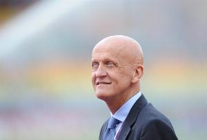 乌拉圭与沙特比赛裁判将着粉色制服！FIFA：向迈阿密致敬