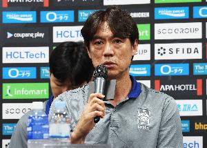 下课？韩媒曝洪明甫世界杯后或离任，结果如何未知