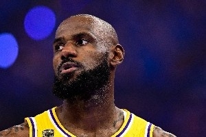 季后赛最佳球员排行Top10：詹姆斯燃情演绎 CC迈向巨星征程 大头加冕为王