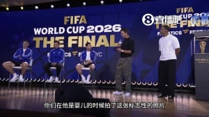 英语仍需学习！汤姆·布雷迪向梅西提问，梅西认真聆听，大马丁担任翻译