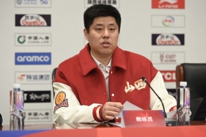 山西篮协副主席表示：潘江将继续在俱乐部任职，新教练可能是助教布扎斯