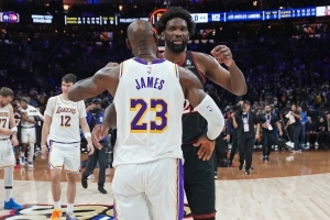 媒体人分析:詹姆斯加盟实力最强球队,76人更衣室恐现冲突