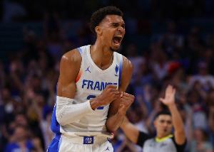 已两年未为法国出战！文班坦言：NBA虽思念，但更怀念FIBA赛场
