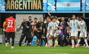 埃及就判罚问题向FIFA提出正式投诉,要求罢免主裁莱特西耶