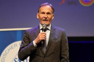 瓦茨克表示：出售世界杯股份将损害足球，欧洲足球界应共同抵制