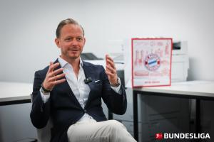 拜仁市场部高管：邵佳一系我久交挚友，挖掘人才标准唯有实力