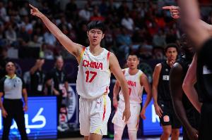 替补投手需发力！赵嘉义登场11分钟 三分球3投1中得3分1篮板1助攻