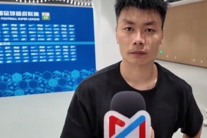 罗竞表示：处于劣势时，教练一直提醒我们不要急躁，要保持自己的风格