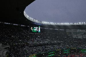 此次延期至何时?墨西哥对阵厄瓜多尔比赛因雷暴推迟,法国半场曾中断超2小时