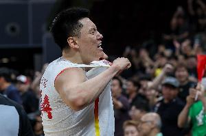中国男篮激活锋线 李弘权表现突出 庞峥麟亦被激活