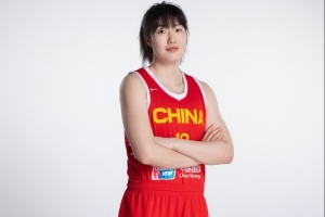 把握机会，罗欣棫5投5中三分2中2，砍下13分2篮板